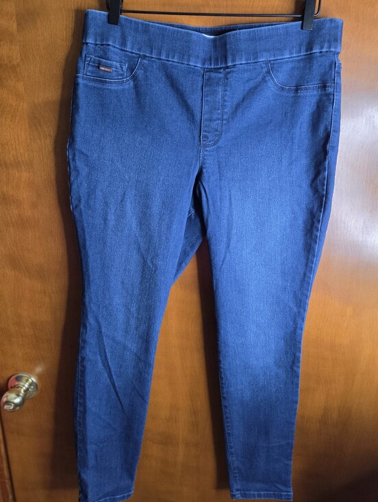 Nine West Denim - Nine West Heidi Pull On Skinny Jeans Size 16 Dark Wash